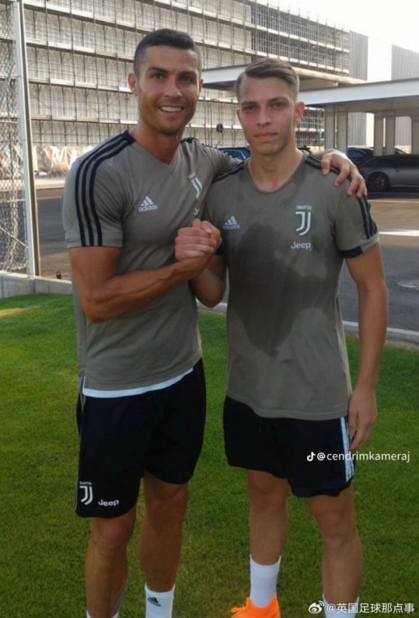 【从与C罗练习  到建筑工人】前尤文球员三次ACL重伤后从事建筑工作