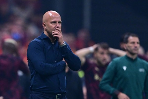 斯洛特：弗林蓬、阿利松均无法出战曼城，但伊萨克可能进入大名单