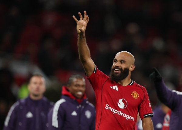 哈格里夫斯：姆伯莫在危险区域  的表现让我想起了萨拉赫